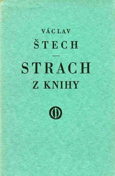 Strach z knihy.